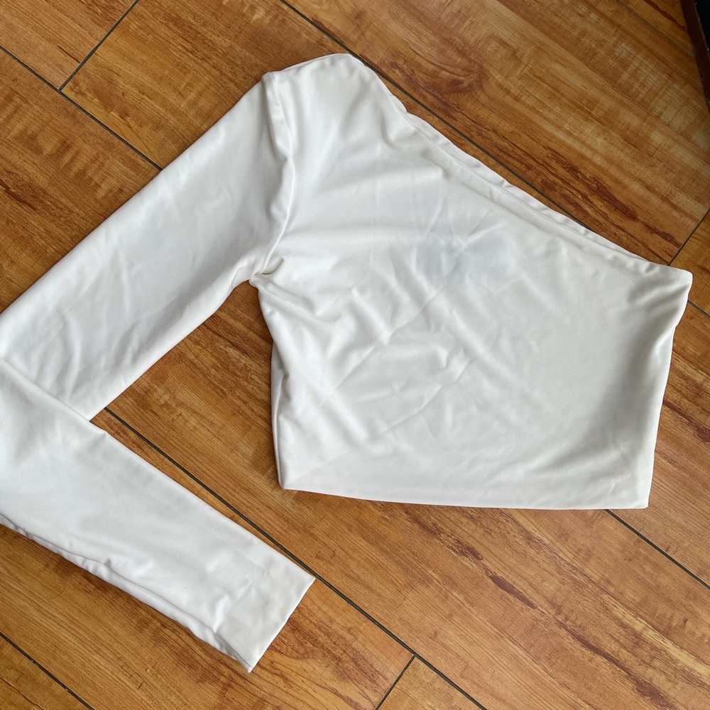 AYM the Label top